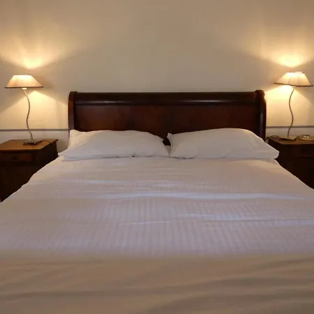 Dom wakacyjny Genevieve D' Aubin *