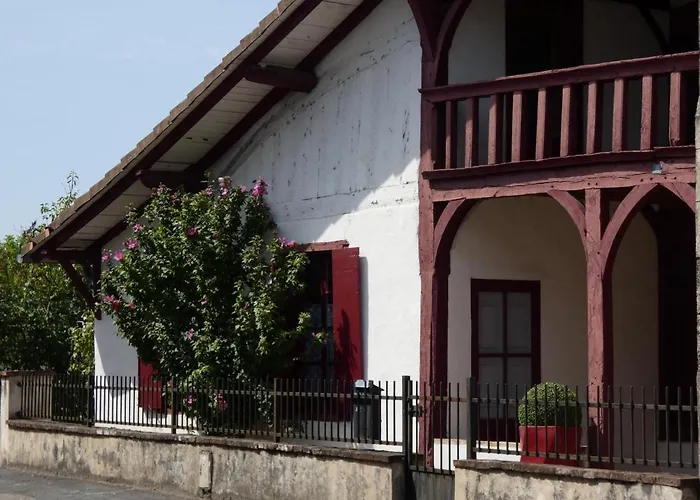 Genevieve D' Aubin Сasa de vacaciones *