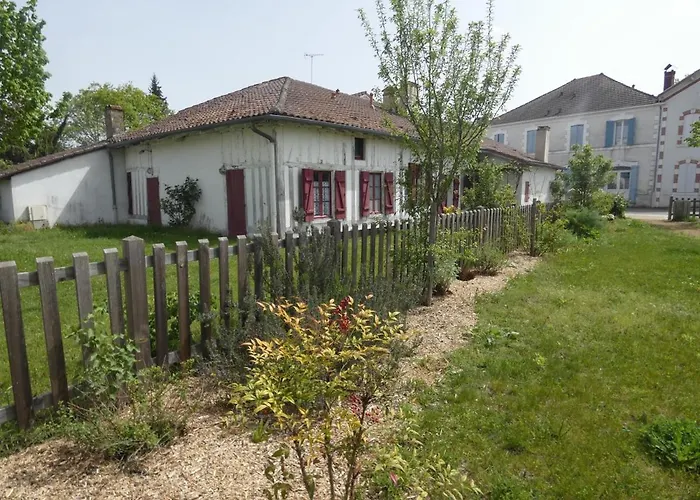 Genevieve D' Aubin * Luxey